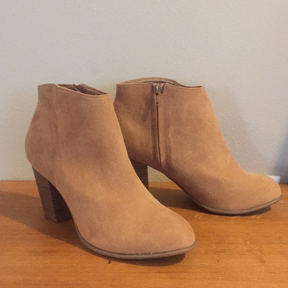 Tan suede ankle booties
